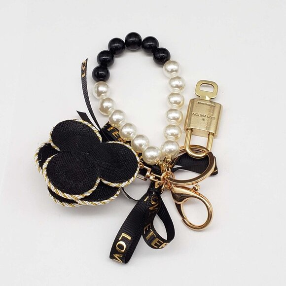 Authentic Louis Vuitton Lock & Key with unbranded Bagcharm, Keycharm, Keychain - Picture 7 of 10